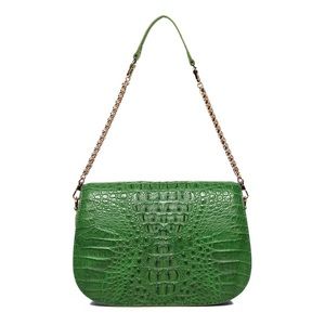 Pre-order D’MOM Curva Mini Crocodile Party bag!